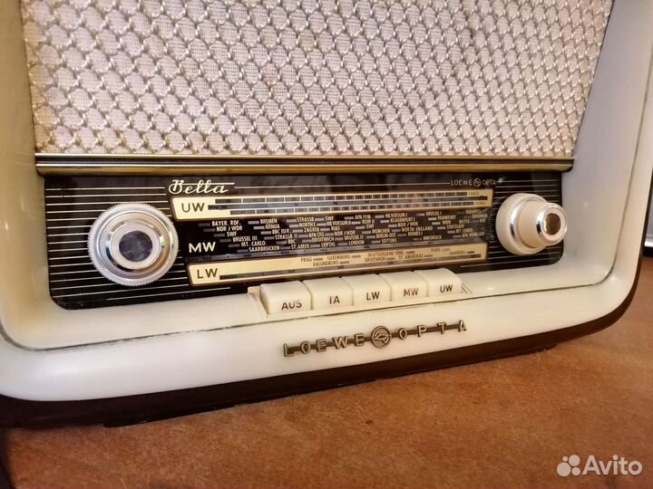 Радиоприемник Loewe Opta Bella, 3710w