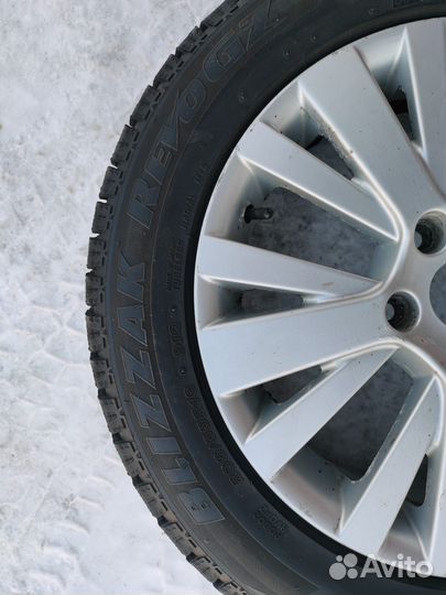 Bridgestone Blizzak Revo GZ 205/55 R16 91Q