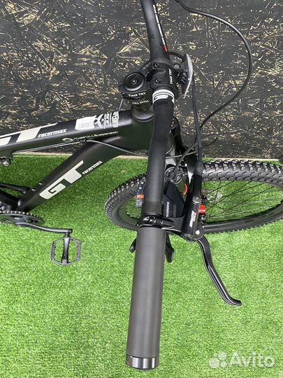 Велосипет GT новый гидравлика кассета 27.5