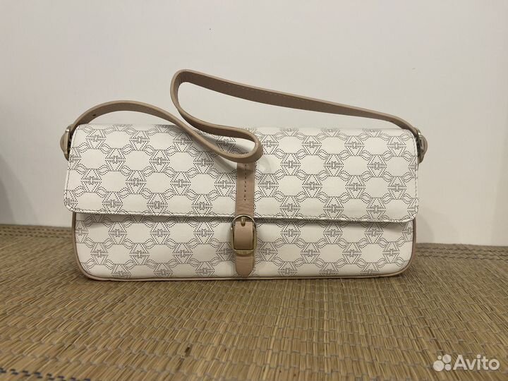 Сумка кожаная с рисунком из перфорации