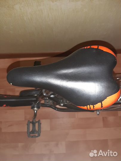 Продам велосипед двухколесный бу