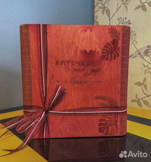 Коробка подарочная из фанеры