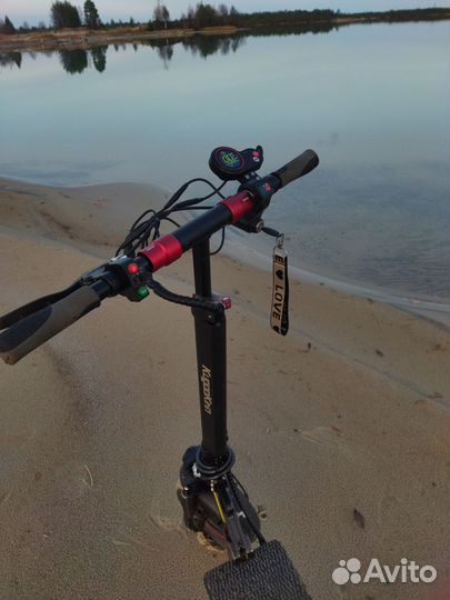 Электросамокат Kuggo max speed