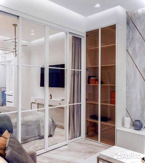 Раздвижная перегородка с матовым стеклом