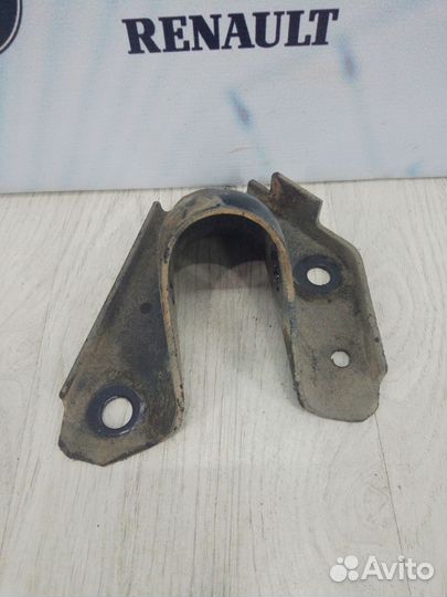 Кронштейн крепление балки Renault duster 2 Лев