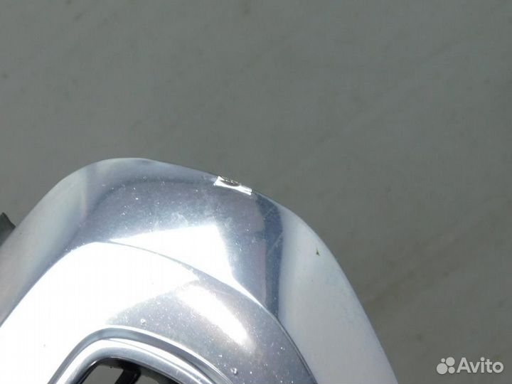 Решетка радиатора Mercedes-Benz E-Class