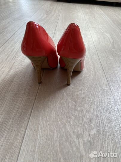 Туфли женские