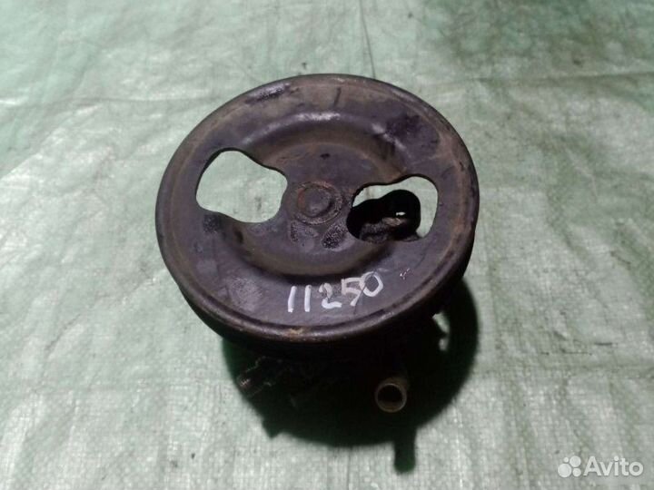 Насос гидроусилителя Mitsubishi Galant Е7 1995