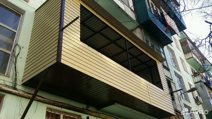 Балкон строй