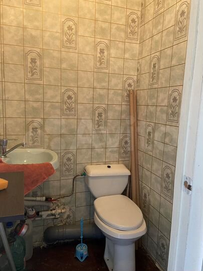 Комната 16,1 м² в 1-к., 1/5 эт.