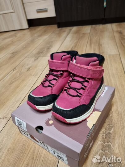 Ботинки для девочки весна-осень 25р + кроссовки