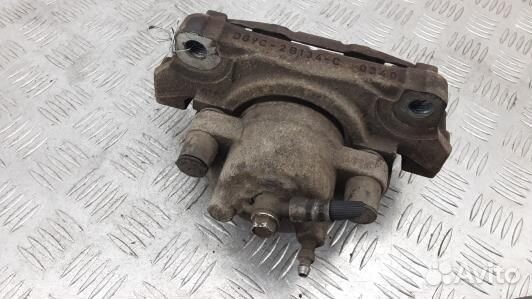 Суппорт тормозной передний левый ford mondeo 5 (92