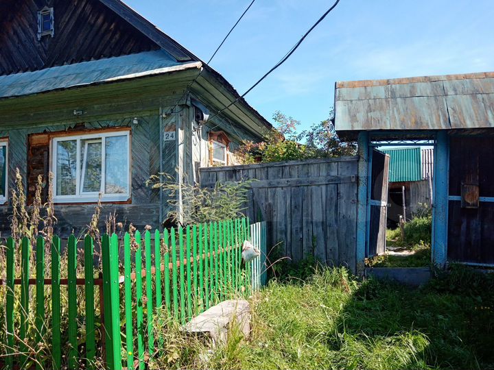 Дом 30 м² на участке 16 сот.