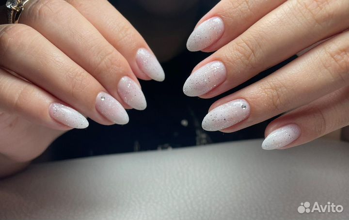 Маникюр и педикюр