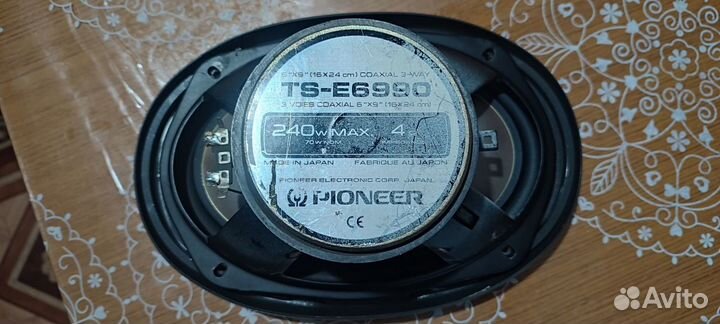 Авто-магнитола Pioneer