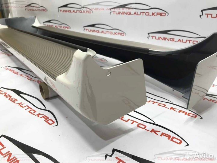 Подножки (пороги) Toyota Land Cruiser 100 H1474