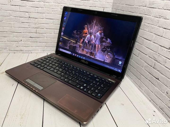 Игровой ноутбук Asus i7/8Gb/2видеокарты/SSD+HDD