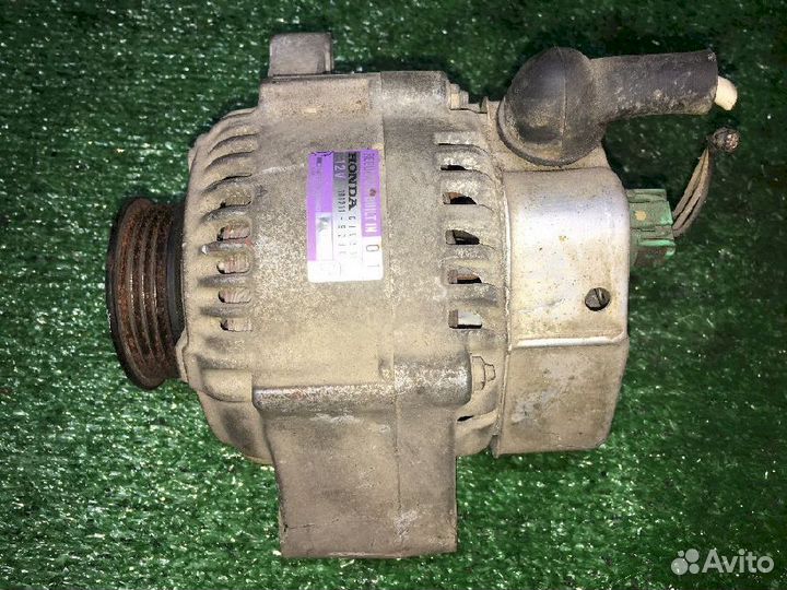 Генератор D15B Honda Civic EK3 CJU23