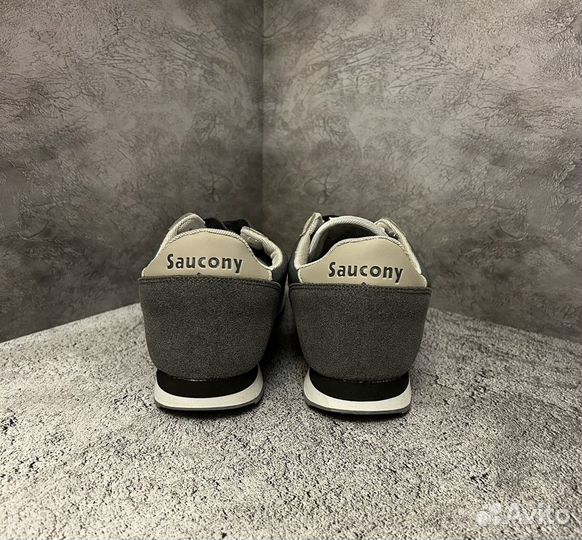 Кроссовки saucony