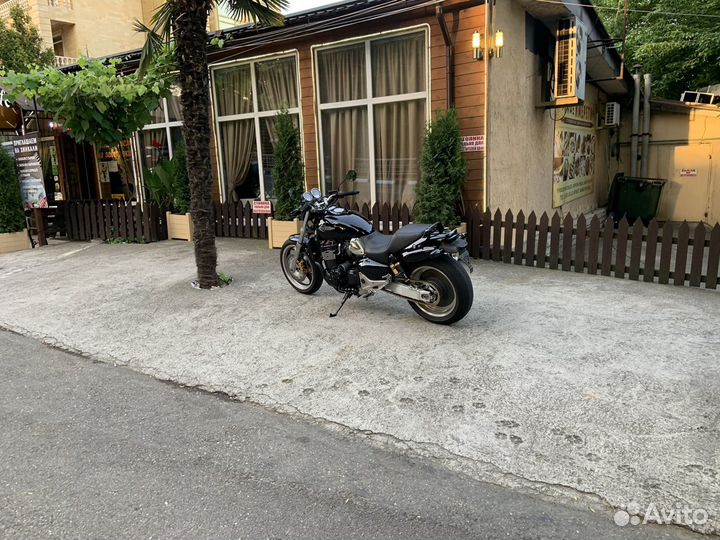 Honda x4 cb1300