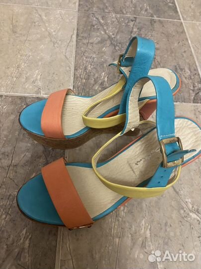 Обувь женская