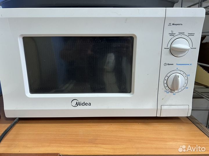 Микроволновая печь Midea