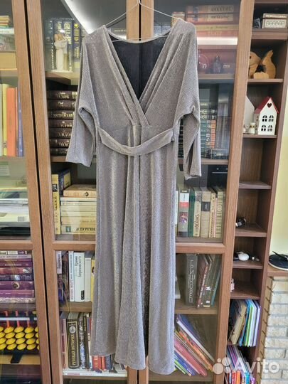 Платье женское вечернее М