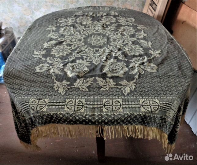 Скатерть винтажная СССР, жаккард, 140х160см
