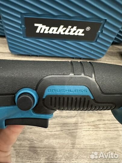 Ушм болгарка Makita 125