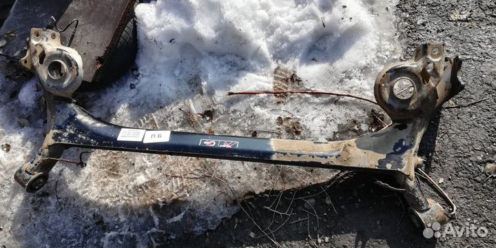 Задняя балка Ситроен С4