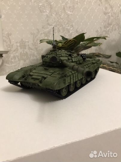 Модель танка Т-72Б