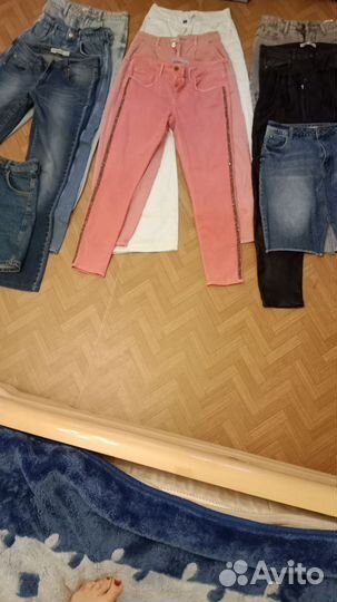 Джинсы на девушку очень хорошем состоянии