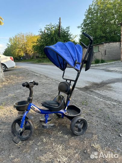 Детский велосипед с ручкой