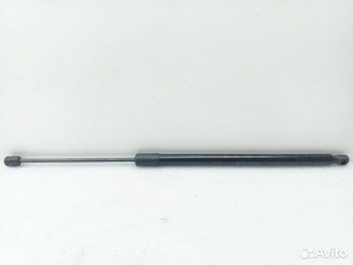 Амортизатор двери багажника Volkswagen Tiguan 2