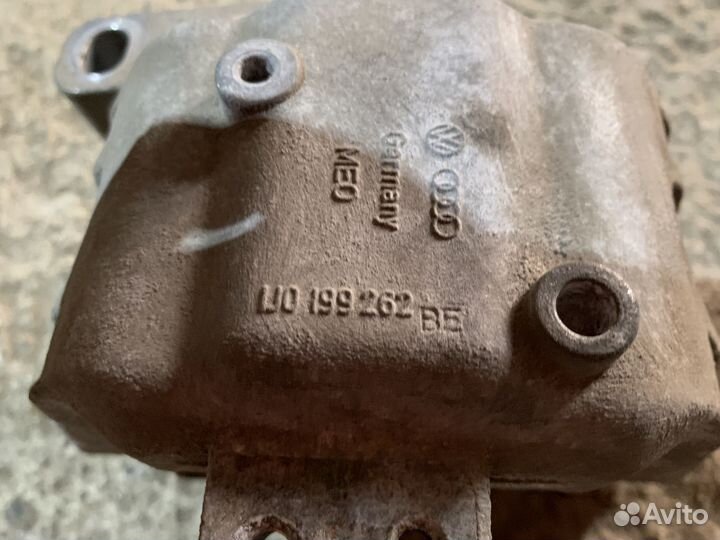 Опора двигателя skoda octavia а5