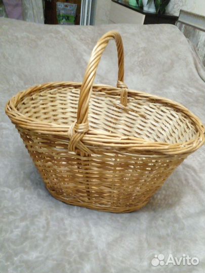 Корзина плетеная большая