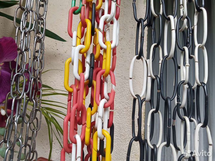 Цепочки с крючками для вешалок