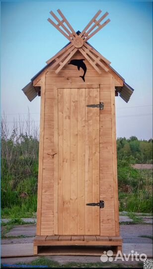 Уличный туалет деревянный HME556
