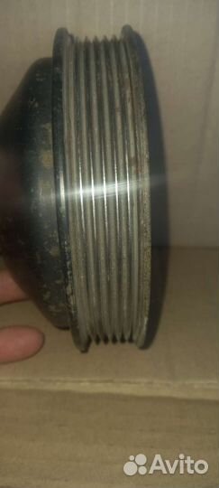 Шкив насоса гур Mercedes W124 m111 2.2л