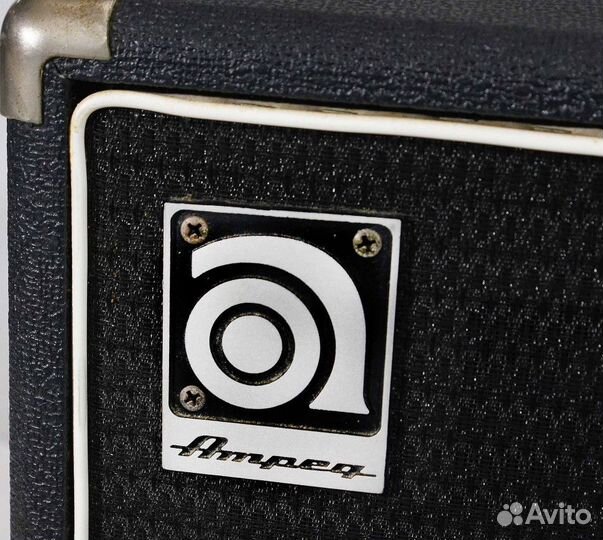 Ampeg BA-110 USA Комбоусилитель для бас-гитары