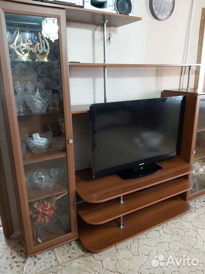 Подставка для телевизора