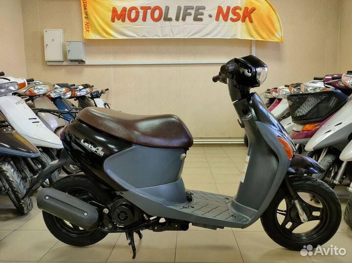Скутер Suzuki Lets 4 из Японии
