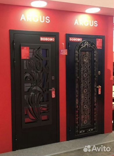 Дверь входная металлическая с терморазрывом