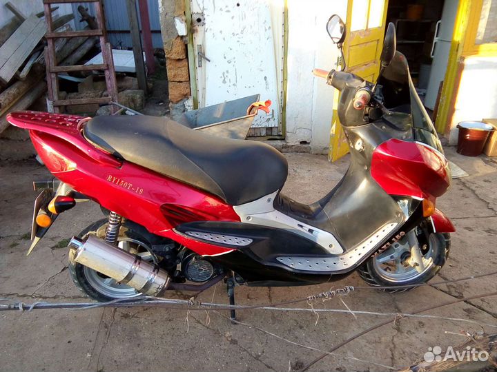 Продаю скутар в хорошем состоянии