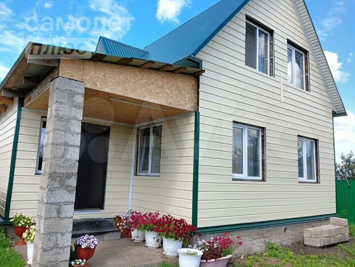 Дом 98 м² на участке 4 сот.