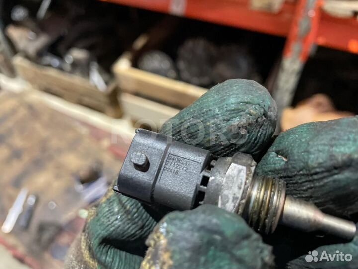 Датчик температуры охлаждающей жидкости DAF XF 106