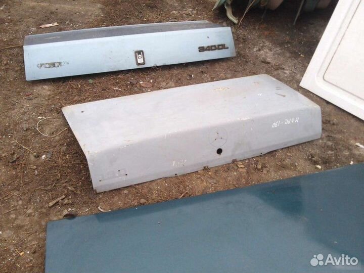 Крышка багажника Mercedes-Benz 190 W201