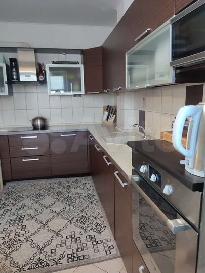 3-к. квартира, 67 м², 9/10 эт.