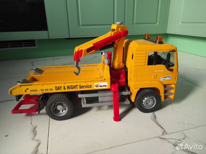Bruder эвакуатор