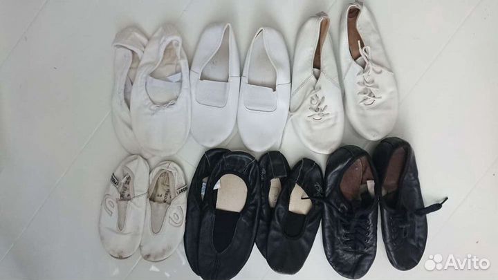 Танцевальная и гимнастическая обувь кожаная разных